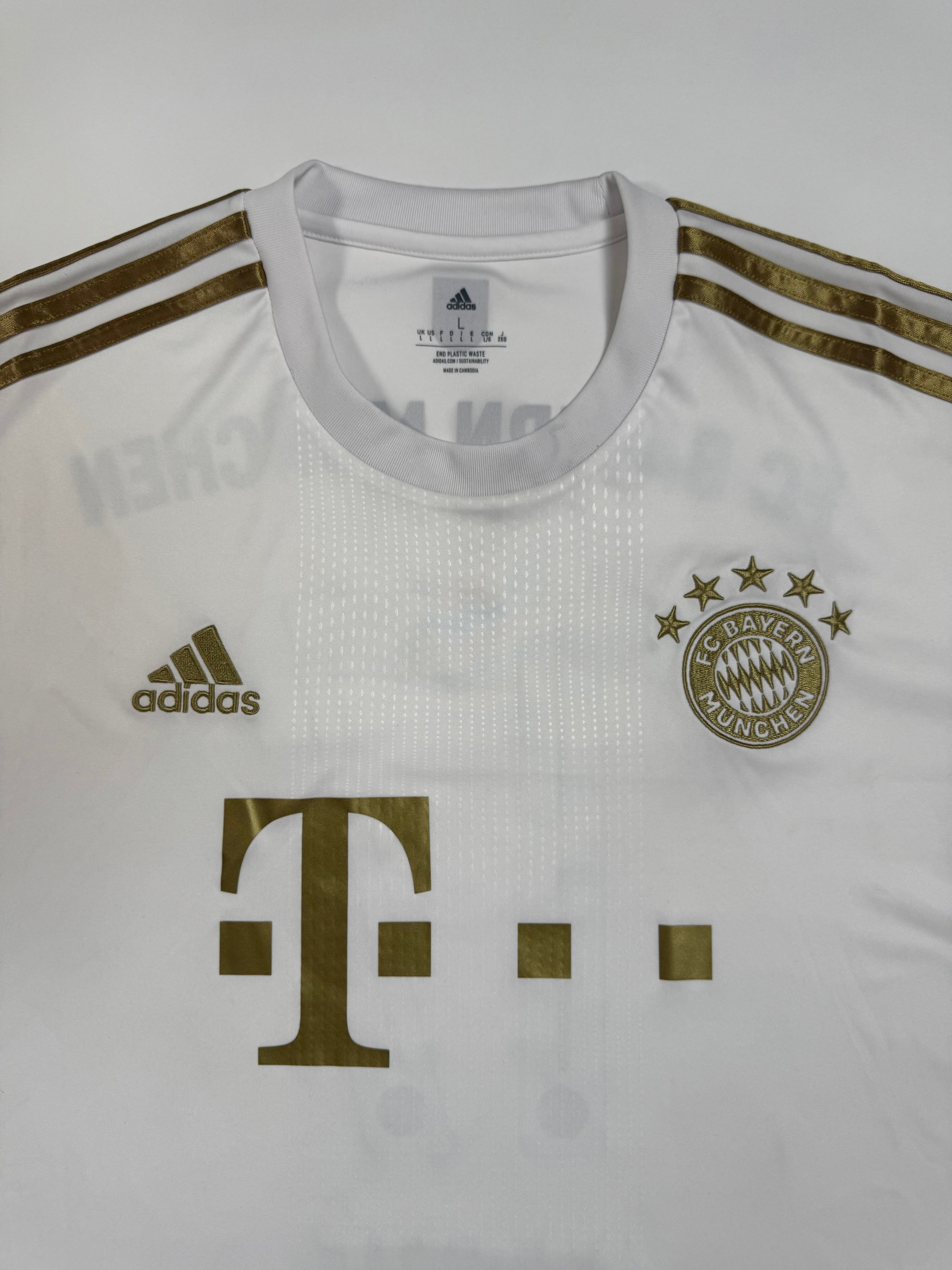 Bayern München Auswärts 22/23 - #17 Mane - L