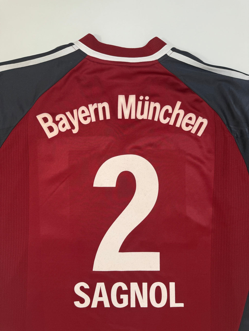 Bayern München Heim 01/02 - #2 Sagnol - L