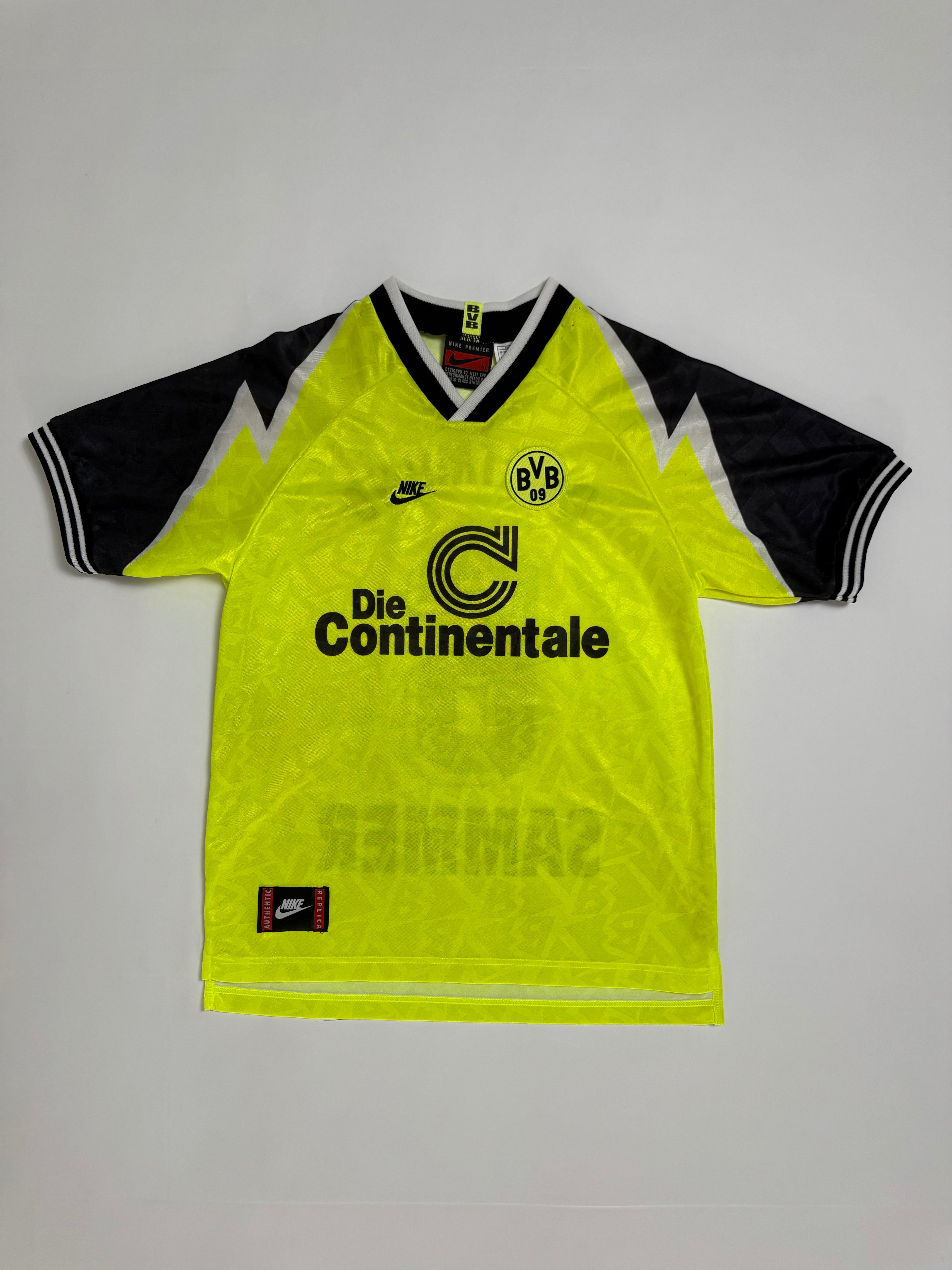 Borussia Dortmund Heim 95/96 - #6 Sammer - S