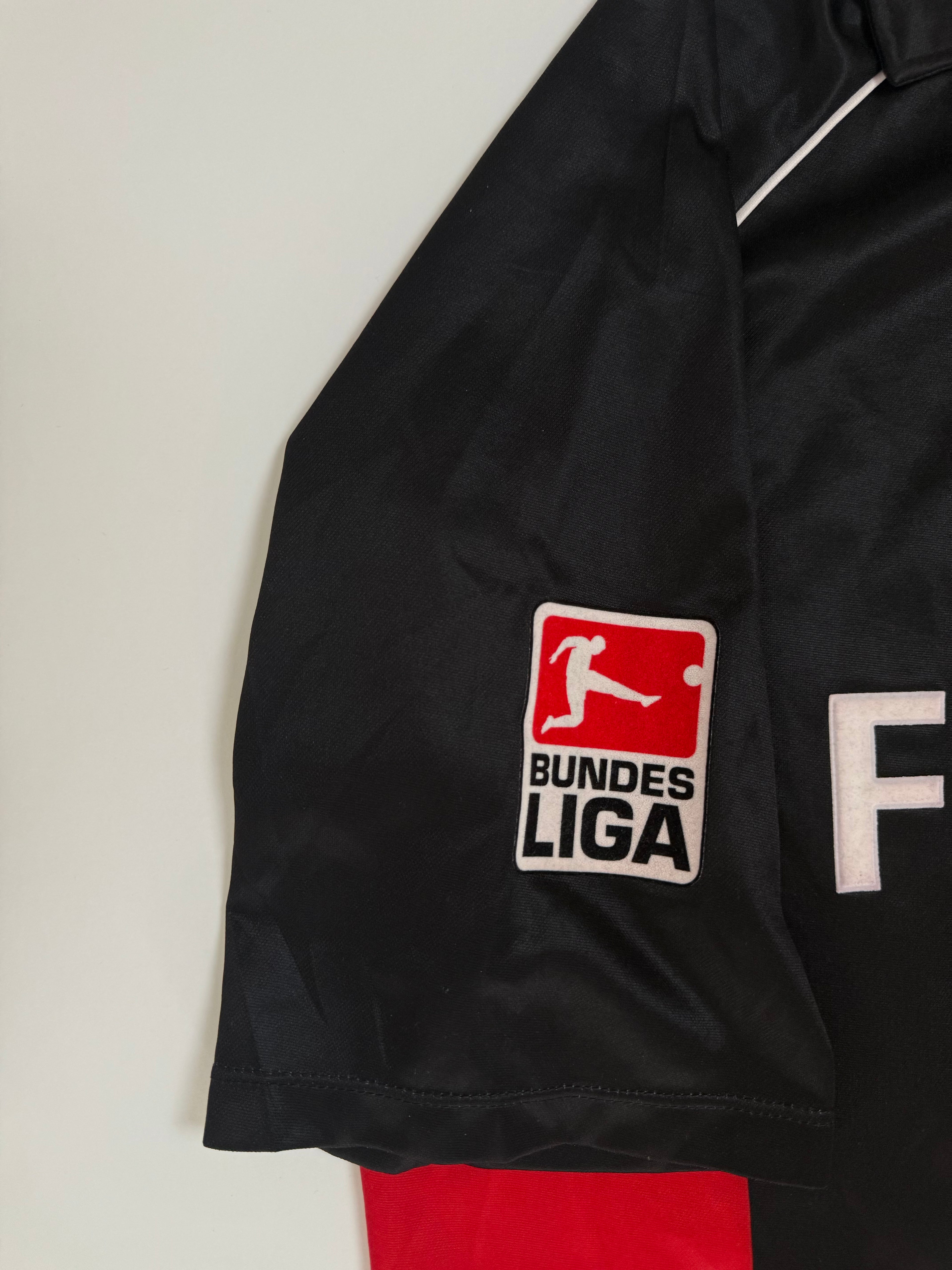 Eintracht Frankfurt Heim 06/07 - #13 Jones - XXL