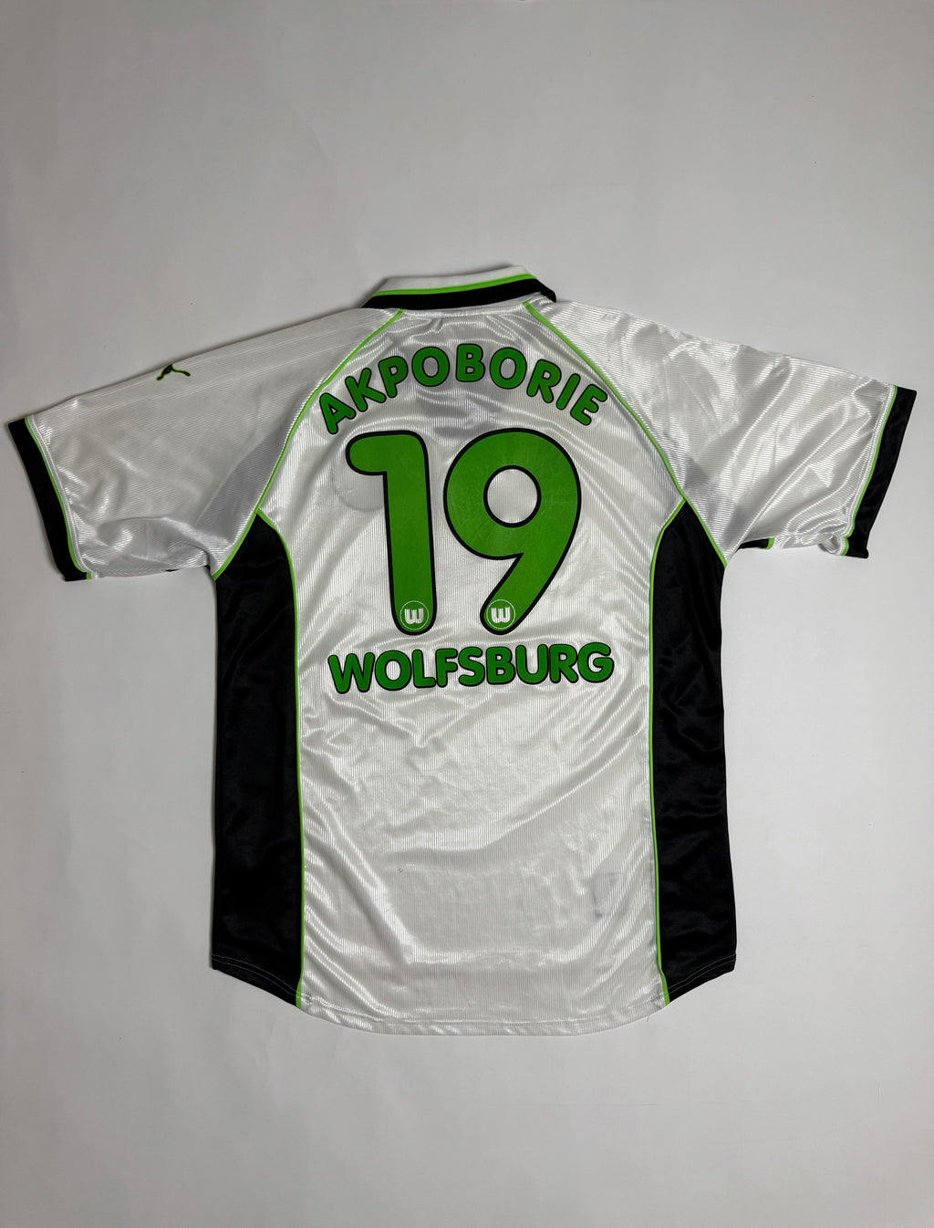 VfL Wolfsburg Heimtrikot 99/00 - #19 Akpoborie - XXL