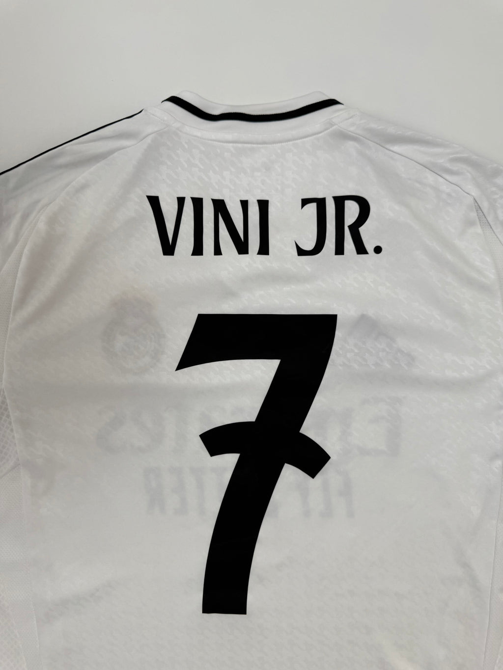 Real Madrid Heim 24/25 - #7 Vini Jr. - M