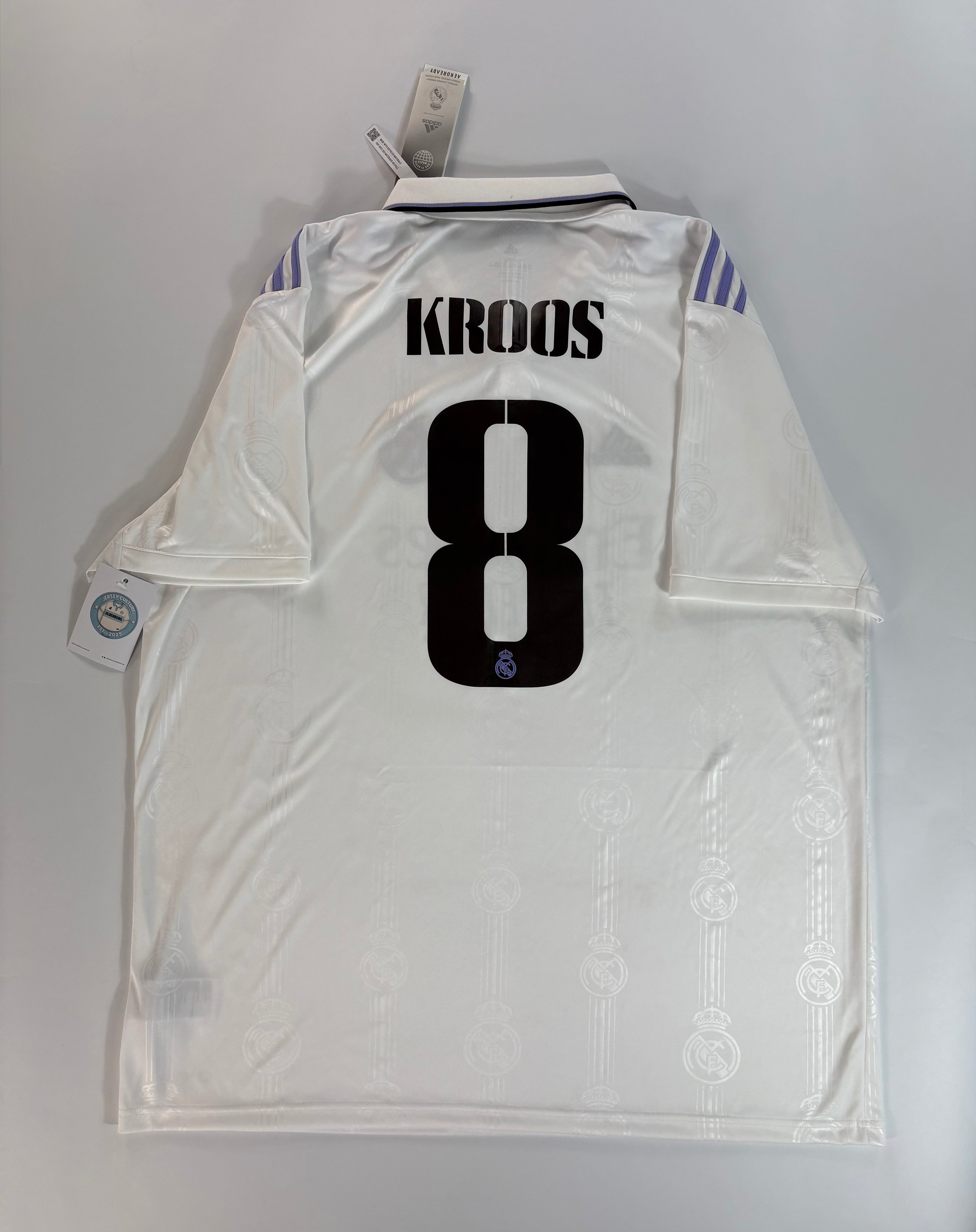 Real Madrid Heimtrikot 2022/2023 - #8 Kroos - XXL - NEU!