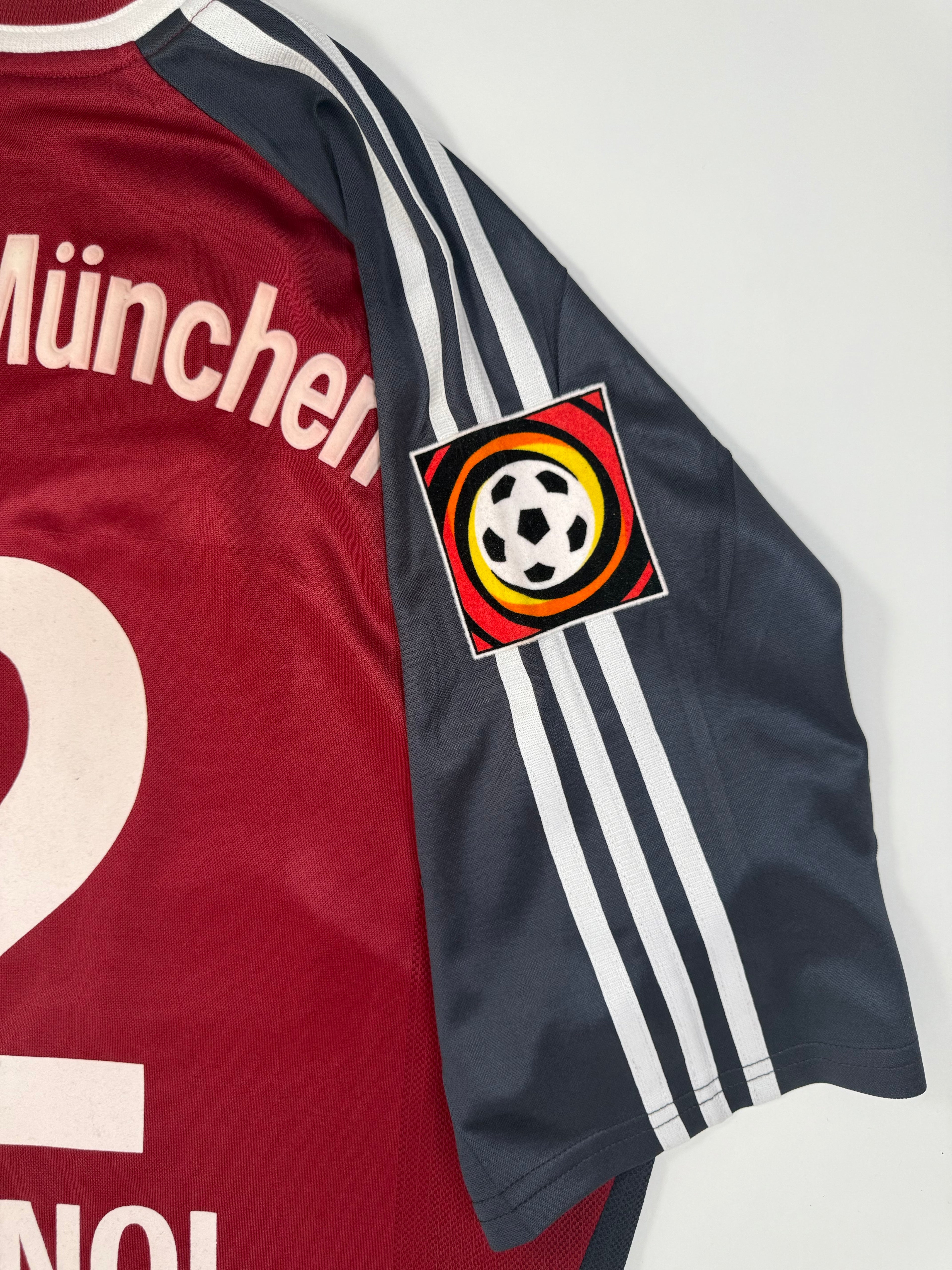 Bayern München Heim 01/02 - #2 Sagnol - L