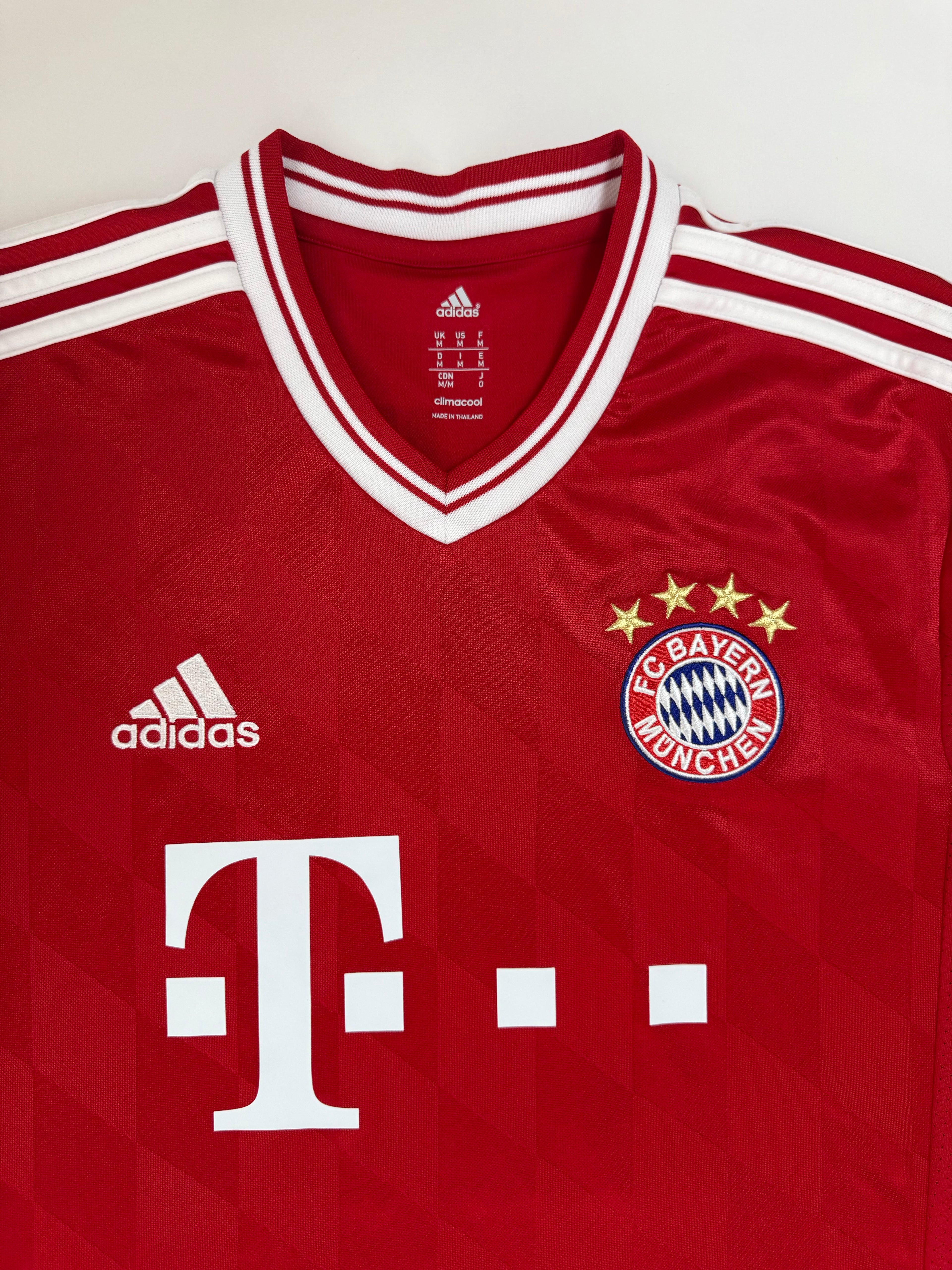 Bayern München Heim 13/14 - #27 Alaba - M