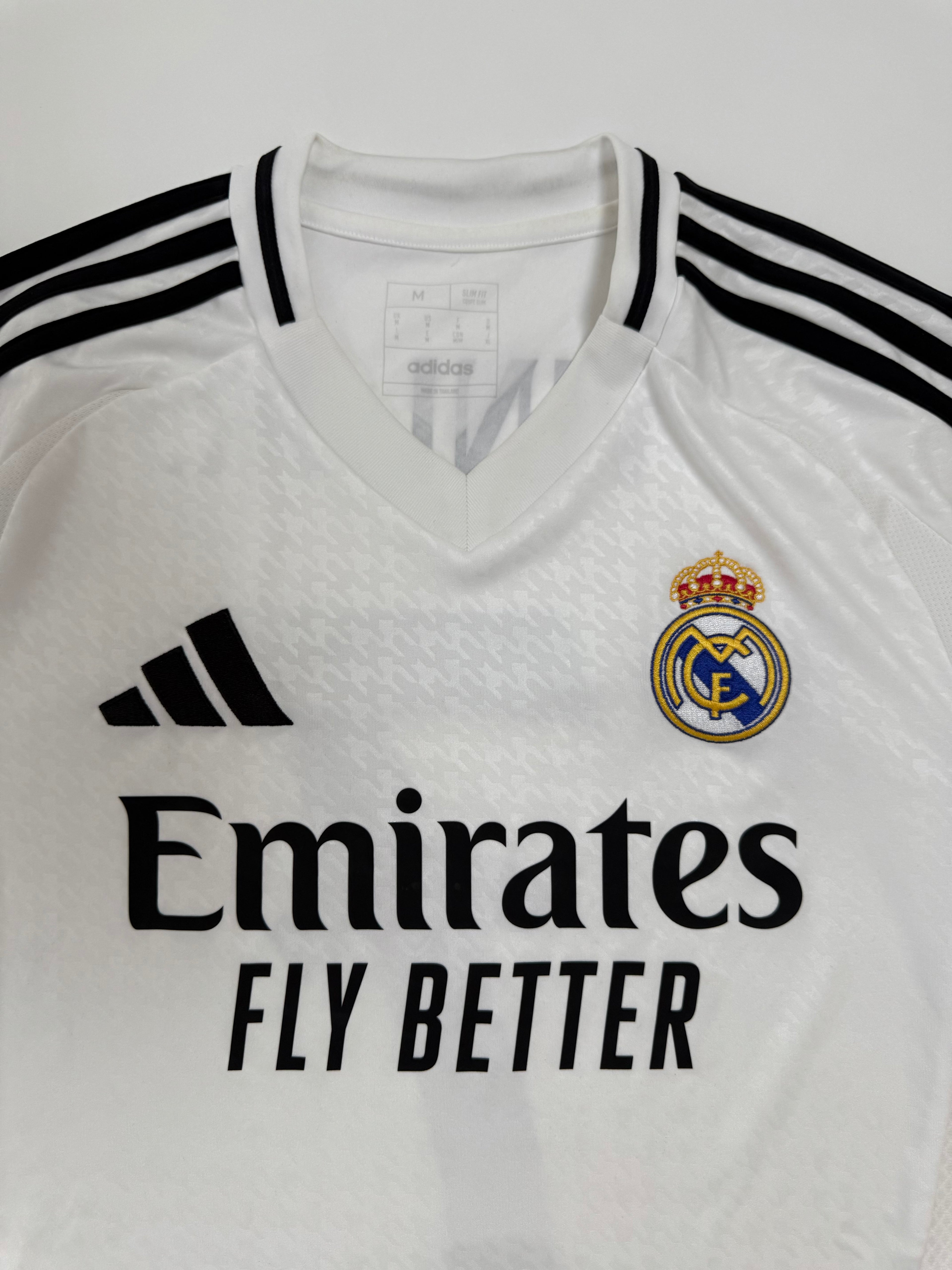 Real Madrid Heim 24/25 - #7 Vini Jr. - M