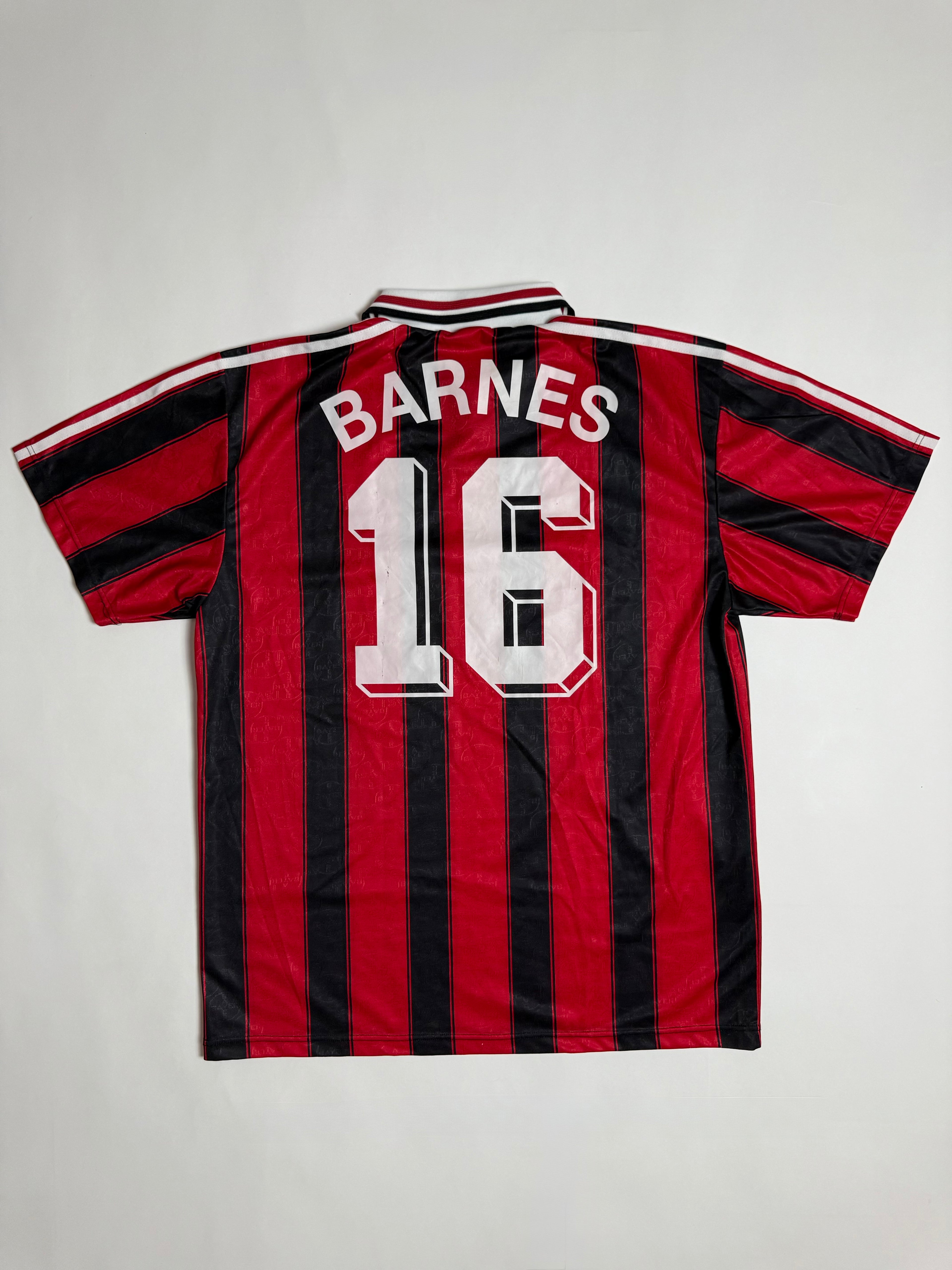 Bayer 04 Leverkusen Heimtrikot 95/96 - #16 Barnes - L
