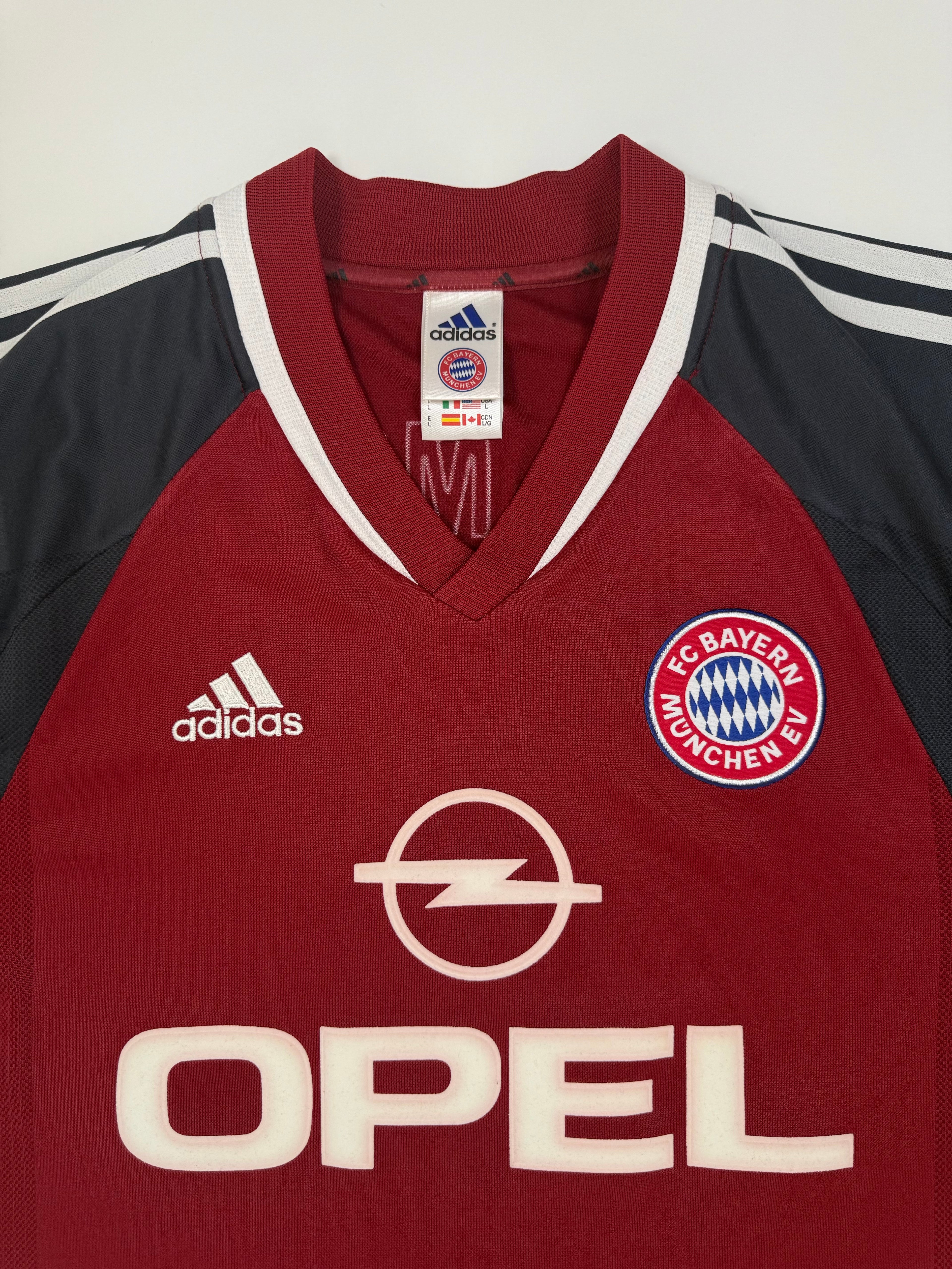 Bayern München Heim 01/02 - #2 Sagnol - L